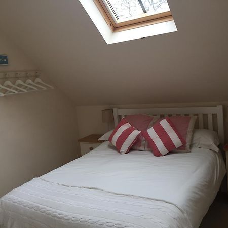 Wyke Farm Axminster Bagian luar foto