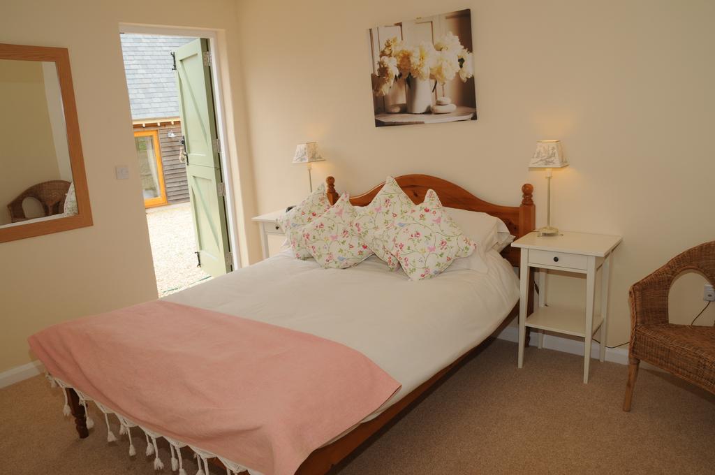 Wyke Farm Axminster Bagian luar foto
